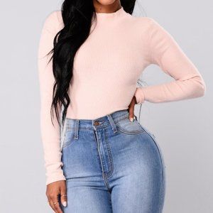 Fashion Nova Crew Neck Ribbed Size Small